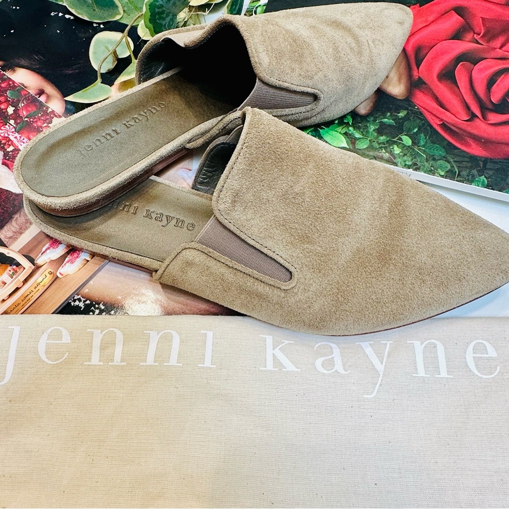 JENNI KAYNE Classic Wear Anywhere Casual Suede Mule / 37